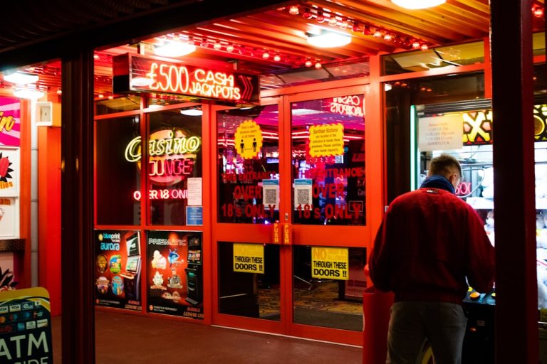 Discover the Exciting World of Free Social Casino Games